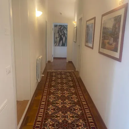 Oda ve Kahvaltı Tara