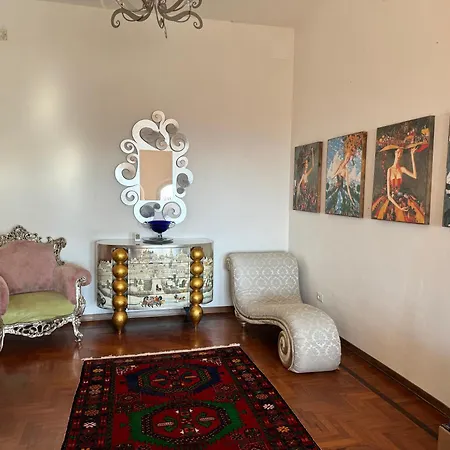 Tara Oda ve Kahvaltı Quercianella
